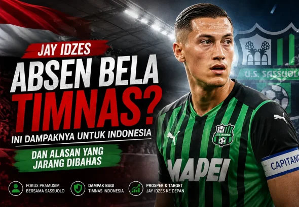 Jay Idzes mengenakan jersey Sassuolo dengan latar bendera Indonesia membahas alasan absen membela Timnas Indonesia dan dampaknya bagi skuad Garuda.